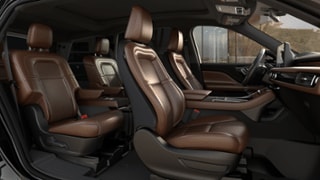 2025 Lincoln Lincoln Aviator Internal Image 1